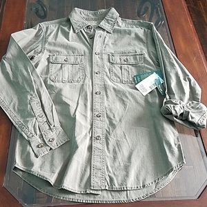 !!BRAND NEW!!! Outdoor life trail shirt